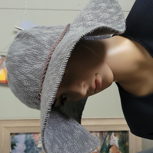 Blue/Grey Floppy Hat - Picture 8 of 11